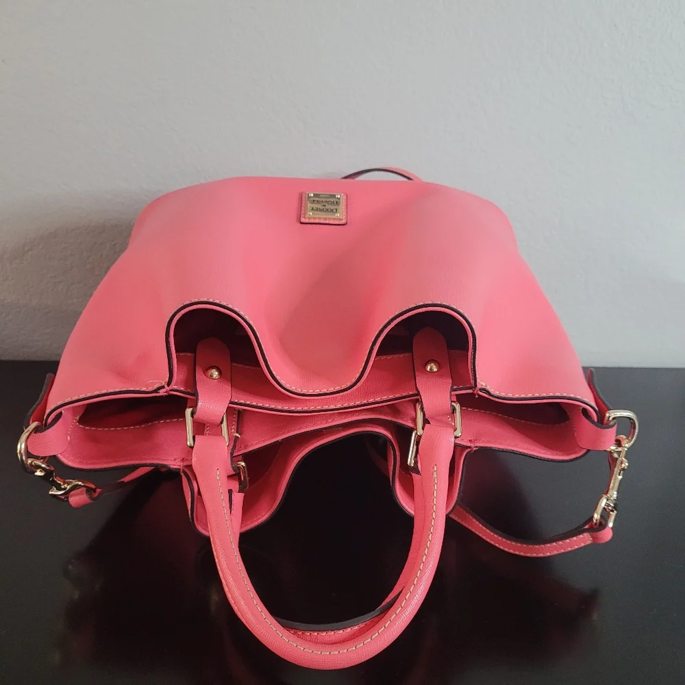 Dooney & Bourke Large Barlow bag - Picture 7 of 16